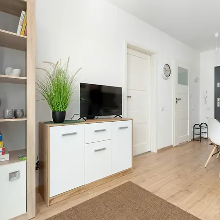 White And Beige In With Access To The Outdoor Gym By Renters Gdynia